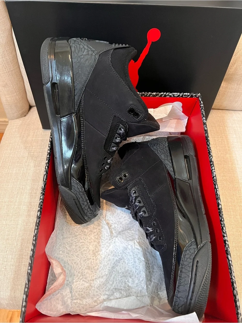 Air Jordan 3 Retro Black Cat Men's Size 8.5 Sneakers Like New!!